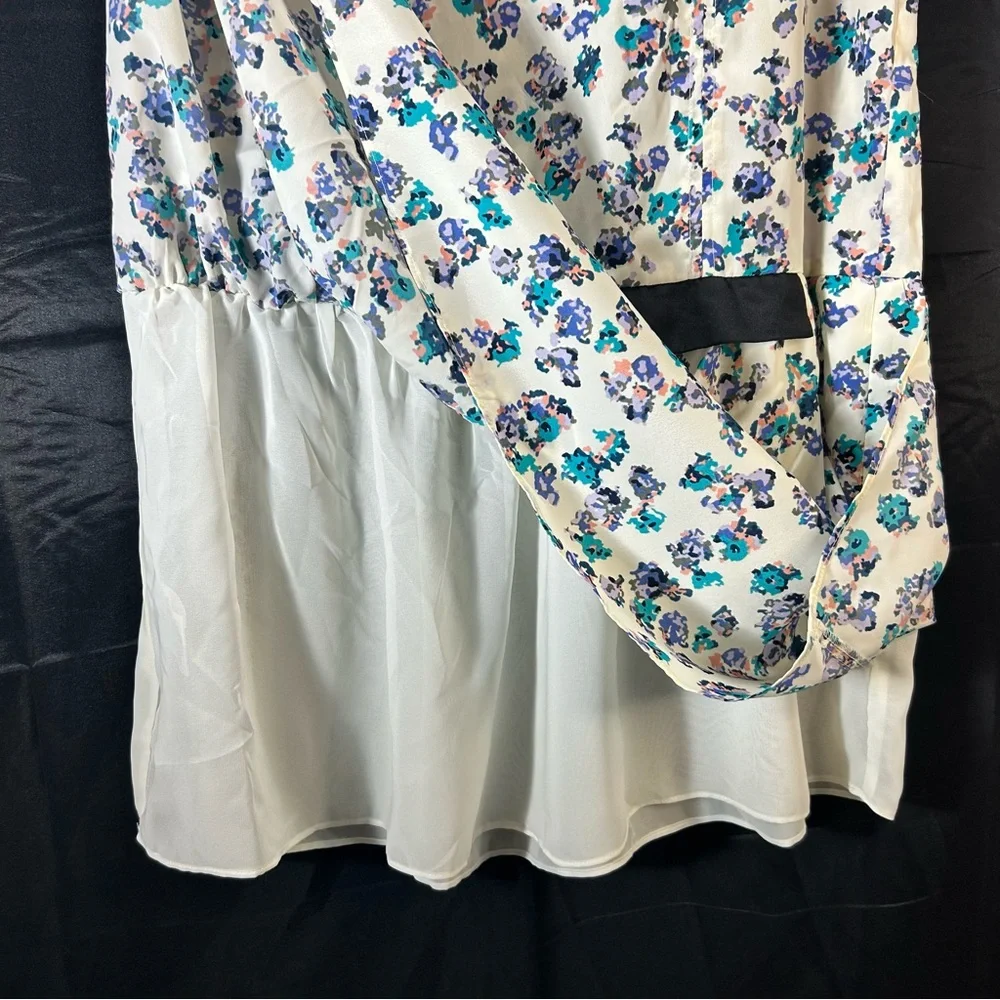 BCBGeneration Atlantis Cont Pocket Dress Shift Cap Sleeve Floral Print Size M - Picture 7 of 11